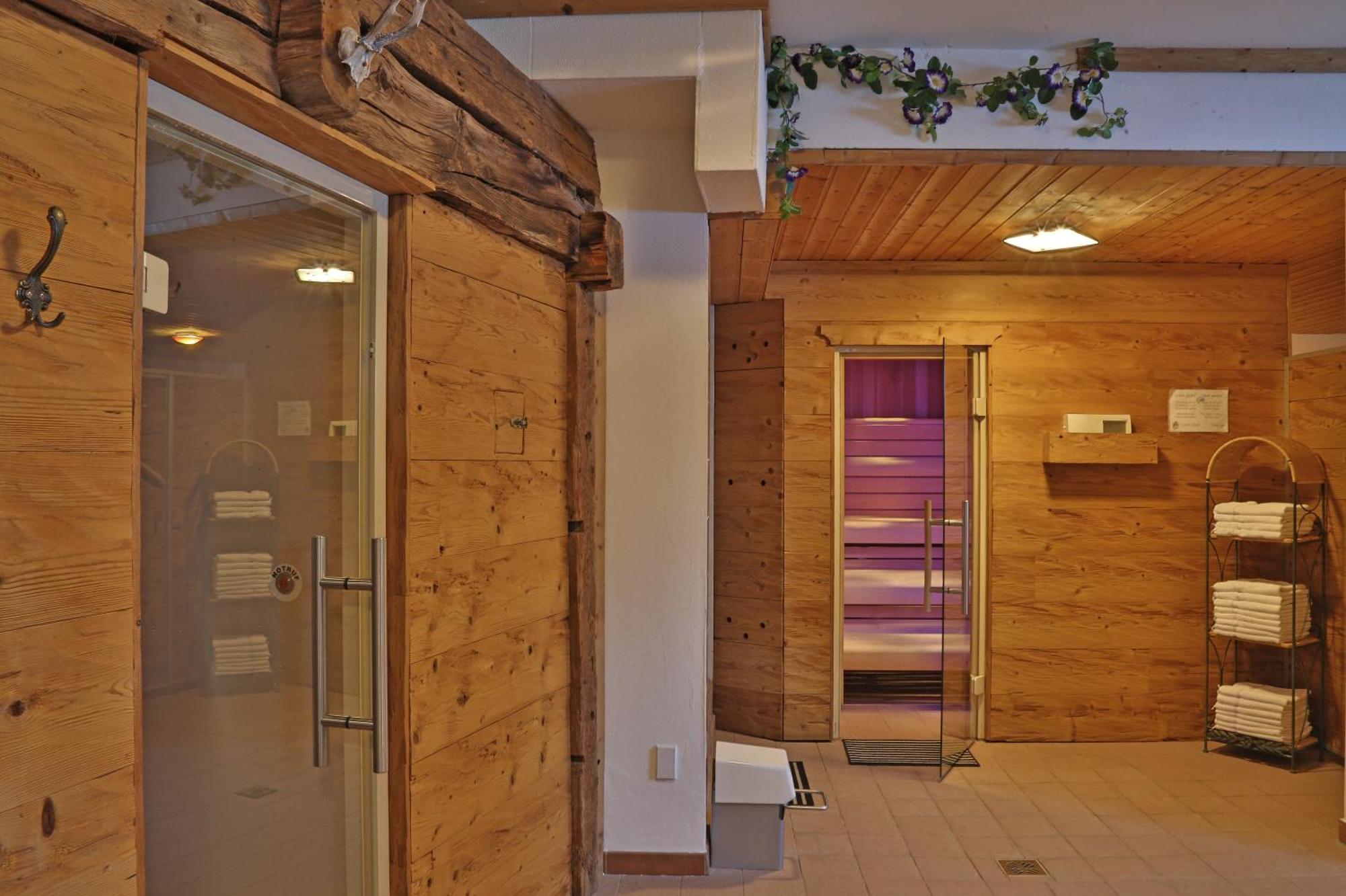 Aparthotel Paradies - Schrempfgut Флахау Экстерьер фото