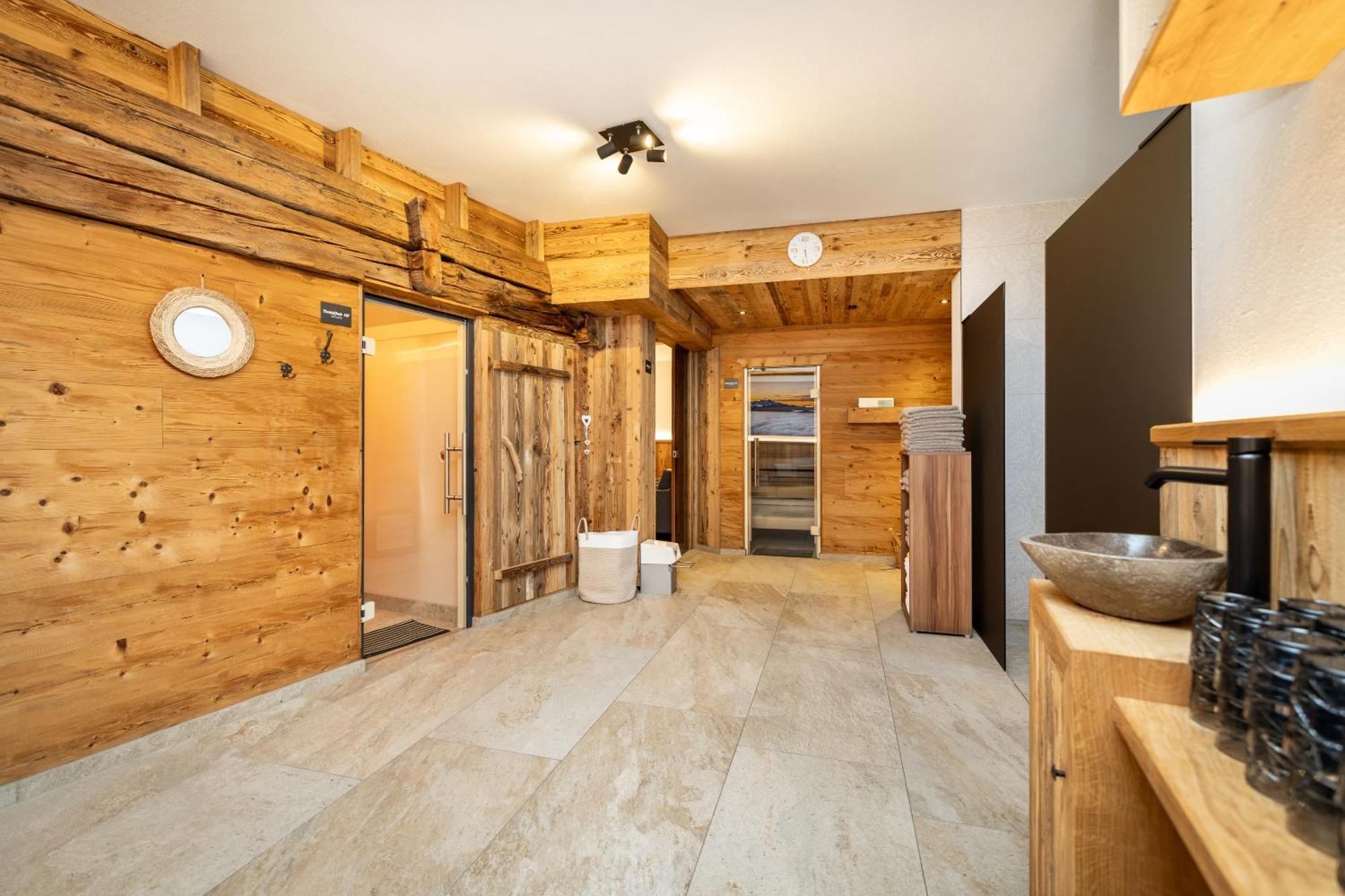 Aparthotel Paradies - Schrempfgut Флахау Экстерьер фото
