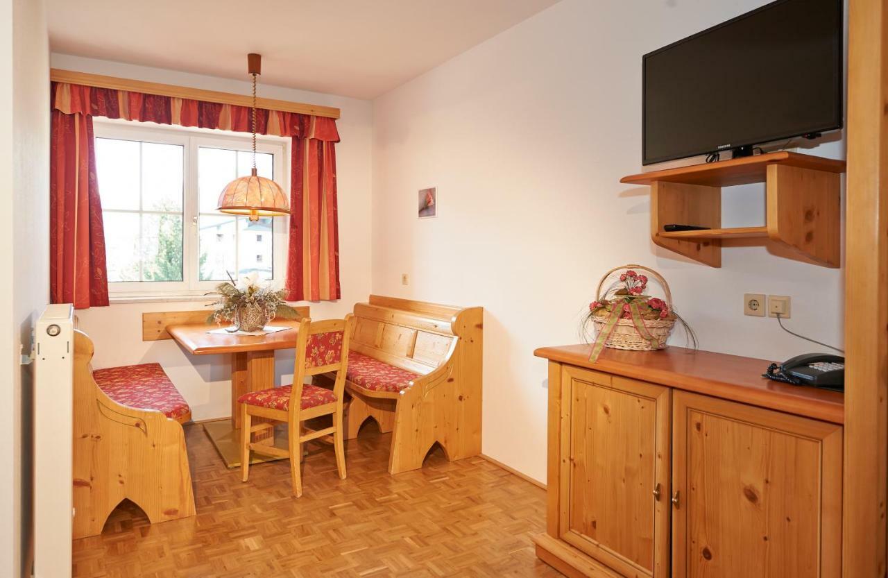 Aparthotel Paradies - Schrempfgut Флахау Экстерьер фото